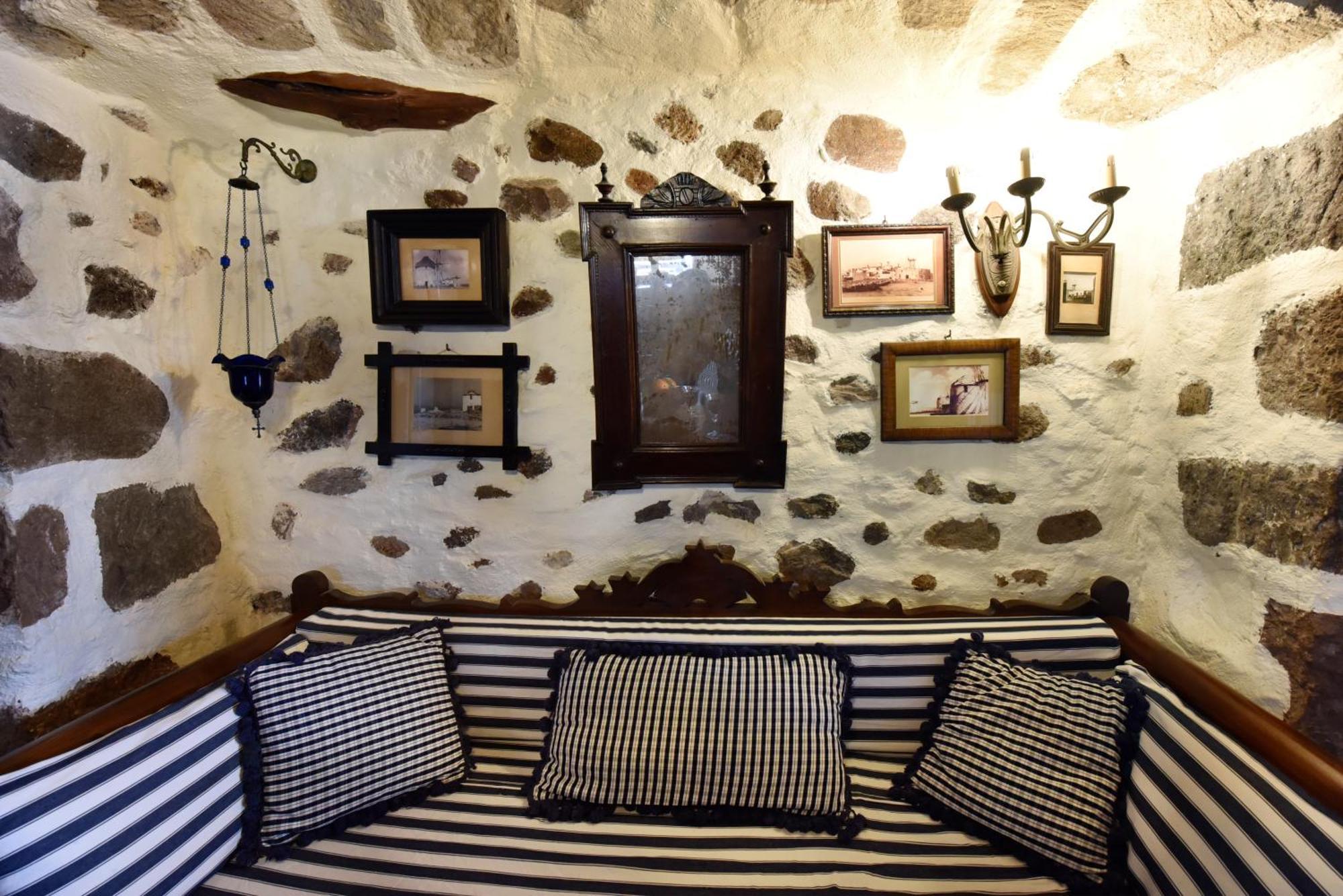 Anastasia'S Windmill And Anastasia'S Studio Plaka  Exterior foto
